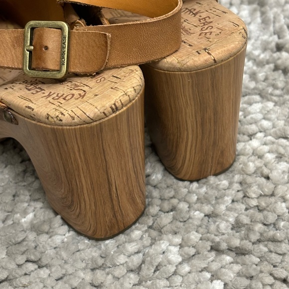 KORK EASE Slip On Clog Size: 10M - Picture 3 of 6